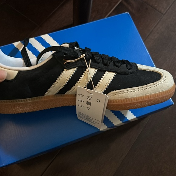 BRAND NEW SAMBA OG W size 6.5 - Picture 5 of 5